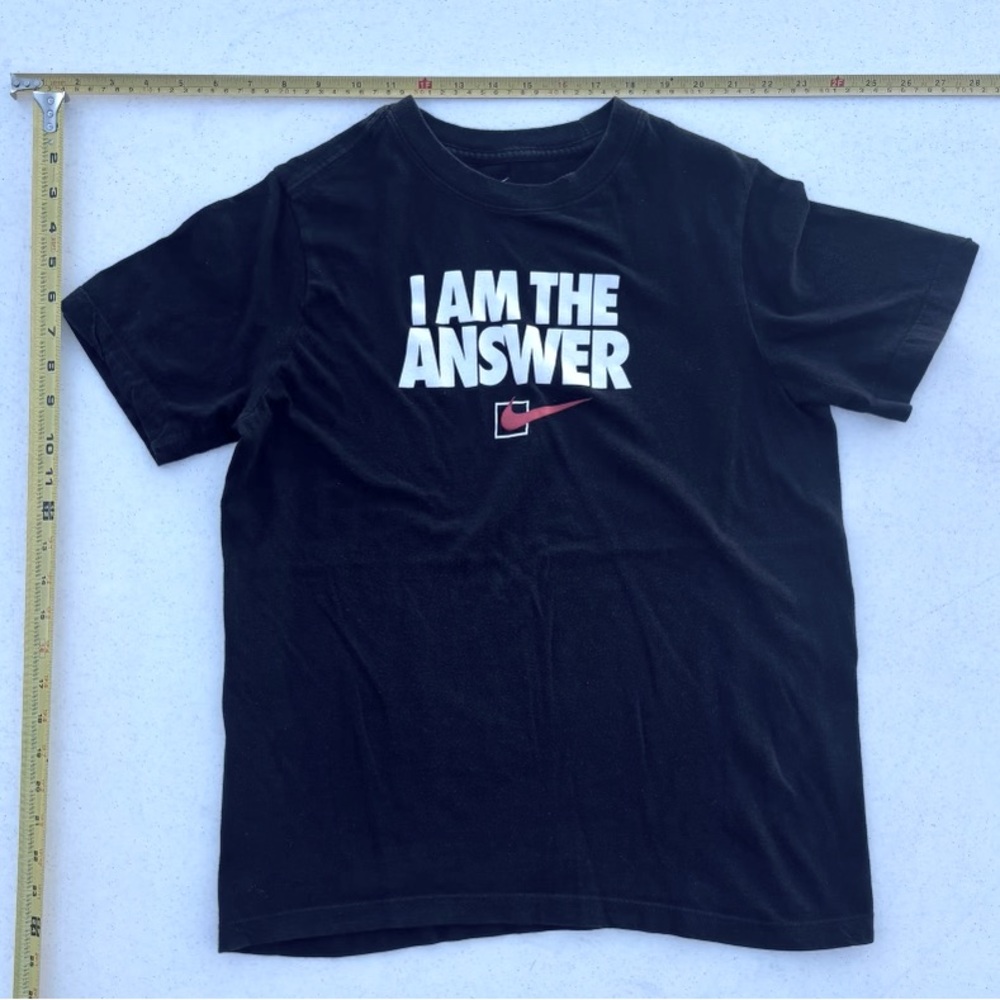 Nike Youth XL Shirt